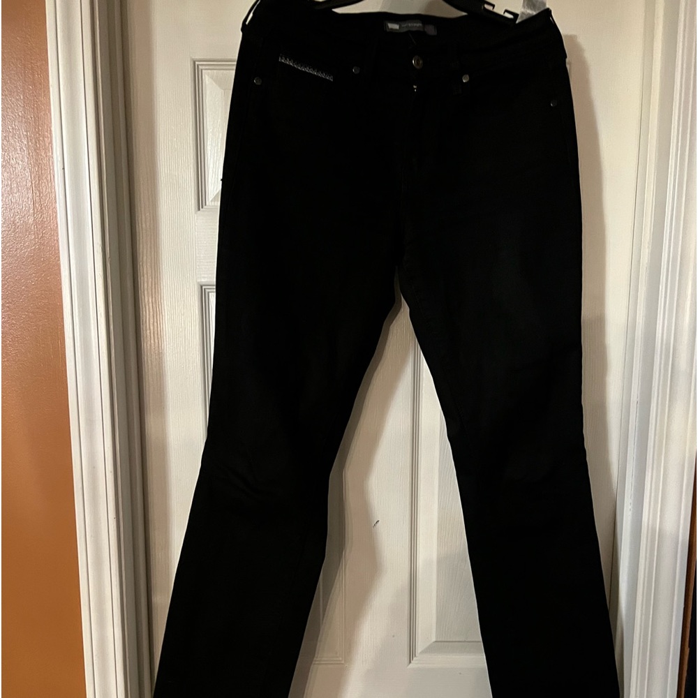 Black Levi jeans